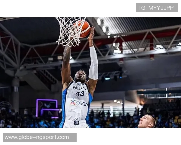 雄鹿需裁掉一名双向球员才能签下字母弟以增强球队实力