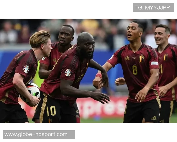 比利时客场挑战威尔士首发阵容公布德布劳内库尔图瓦领衔特罗萨德出战