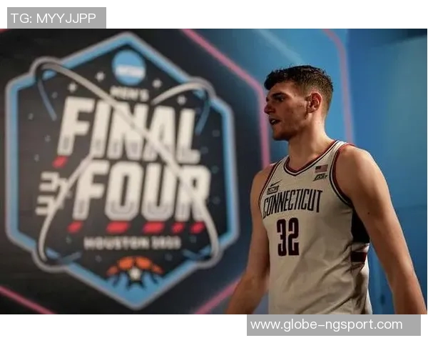 媒体人称卡尔克布伦纳大学时期与克林根齐名其表现实至名归 媒体人称卡尔克布伦纳大学时期与克林根齐名其表现实至名归