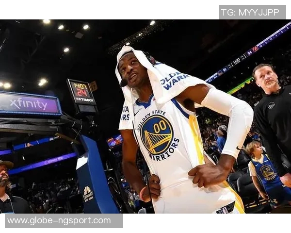 库明加表现抢眼前三场场均157分73篮板4助攻三分命中率高达50