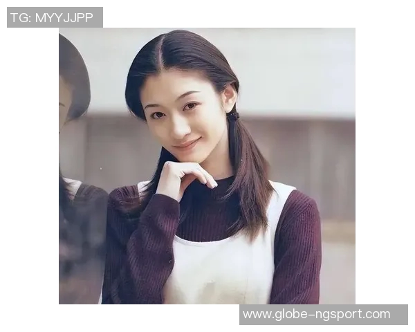 马冬梅微笑收获克莱爸妈认可一顿饭一场球的温馨时刻